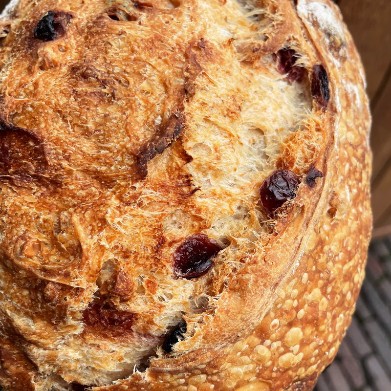 amandelbrood met veenbessen