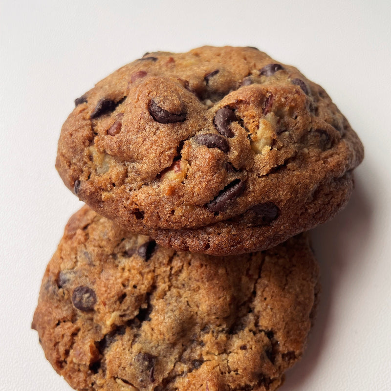 chocolate chip pecan cookies
